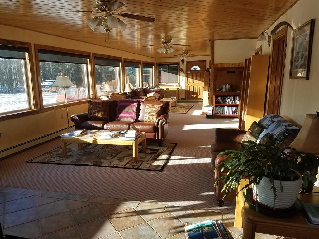 Denali Touch Of Wilderness B&B ฮีลี ภายนอก รูปภาพ